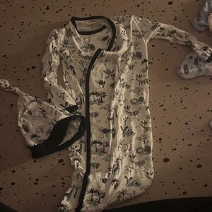 Magnetic Me Black and White Kids Pajamas and sleep cap